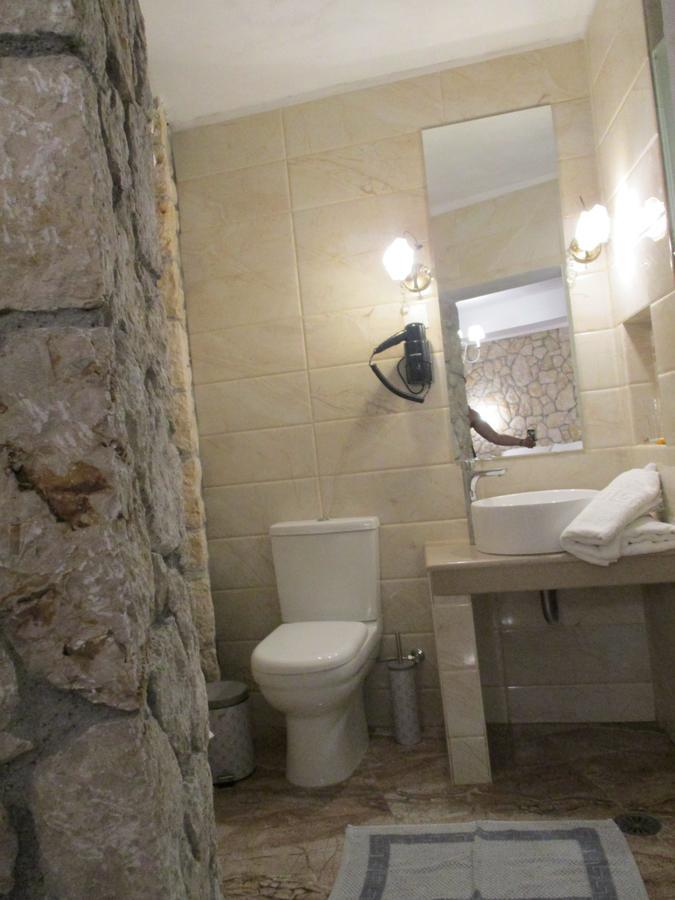 Korina Studios Paleokastritsa Luaran gambar