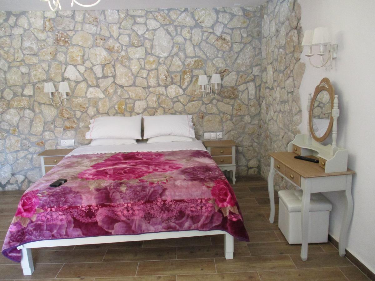 Korina Studios Paleokastritsa Luaran gambar