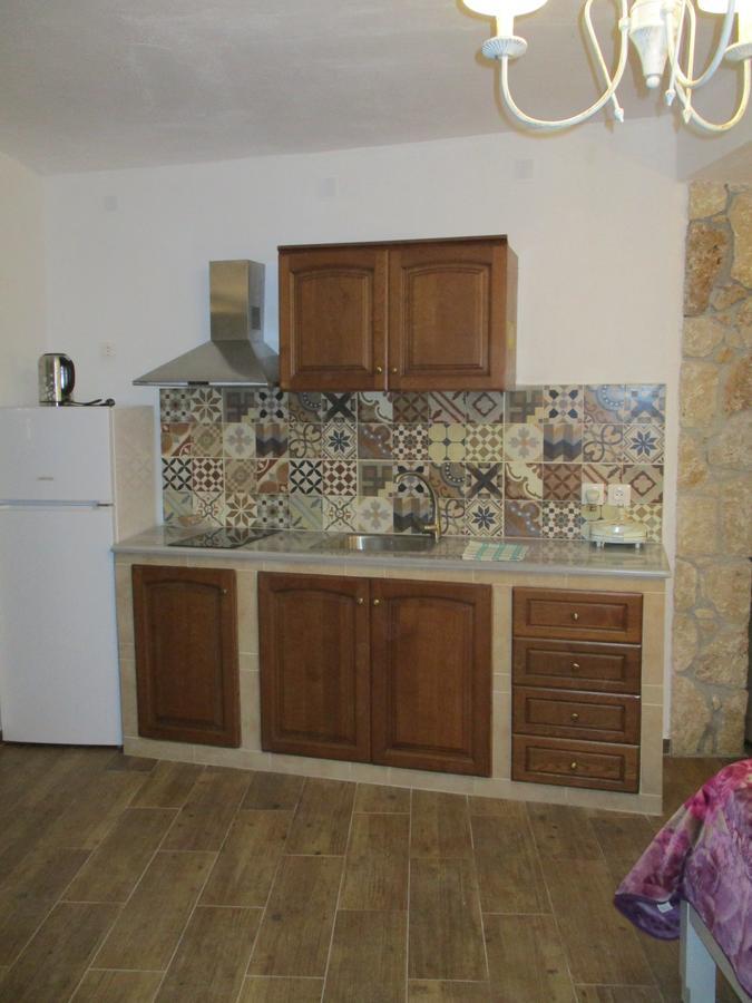 Korina Studios Paleokastritsa Luaran gambar